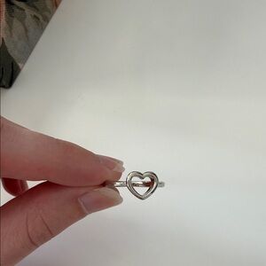 Chic Silver Heart Ring